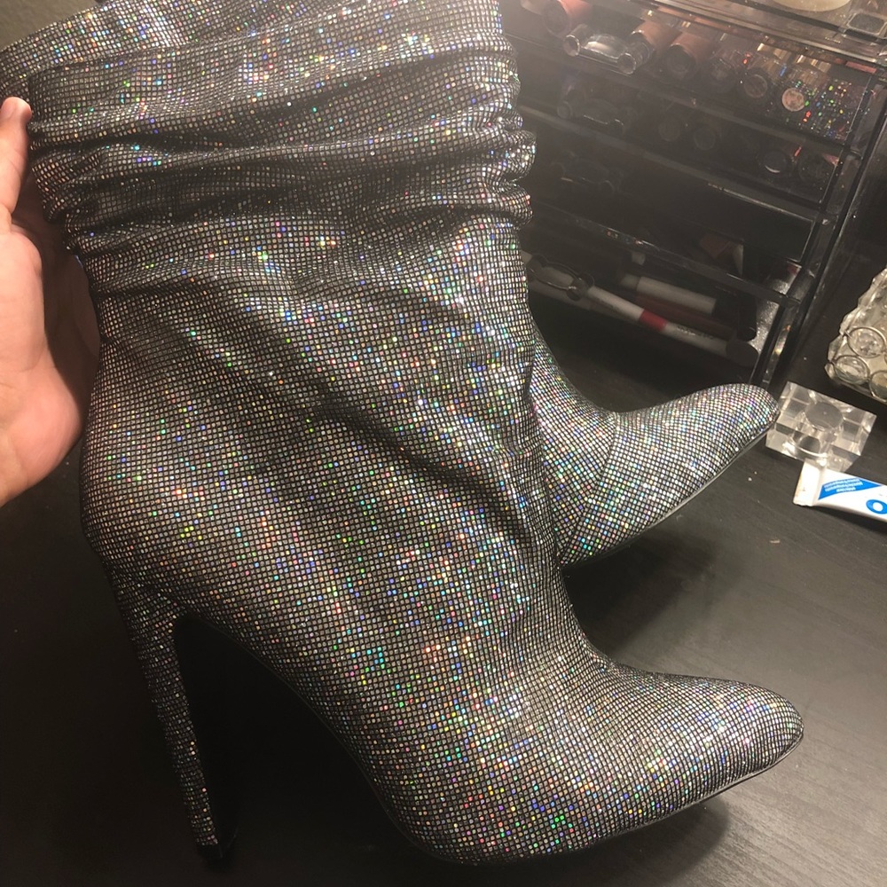 Steve Madden Sparkly Calysta Booties NWOT